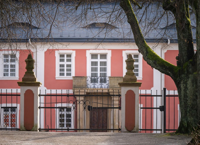 Lovecký zámeček Karlštejn