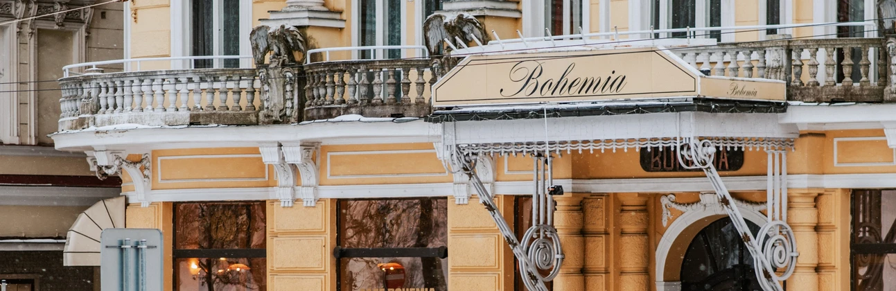 01dde904-f910-42bd-b5fd-d8bc7c9f3aee 01dde904-f910-42bd-b5fd-d8bc7c9f3aee