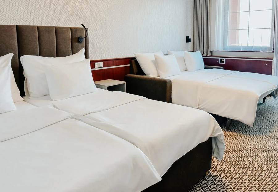 352b10e6-f218-4106-a757-31af21a78f63