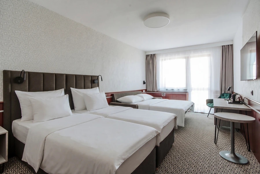 352b10e6-f218-4106-a757-31af21a78f63