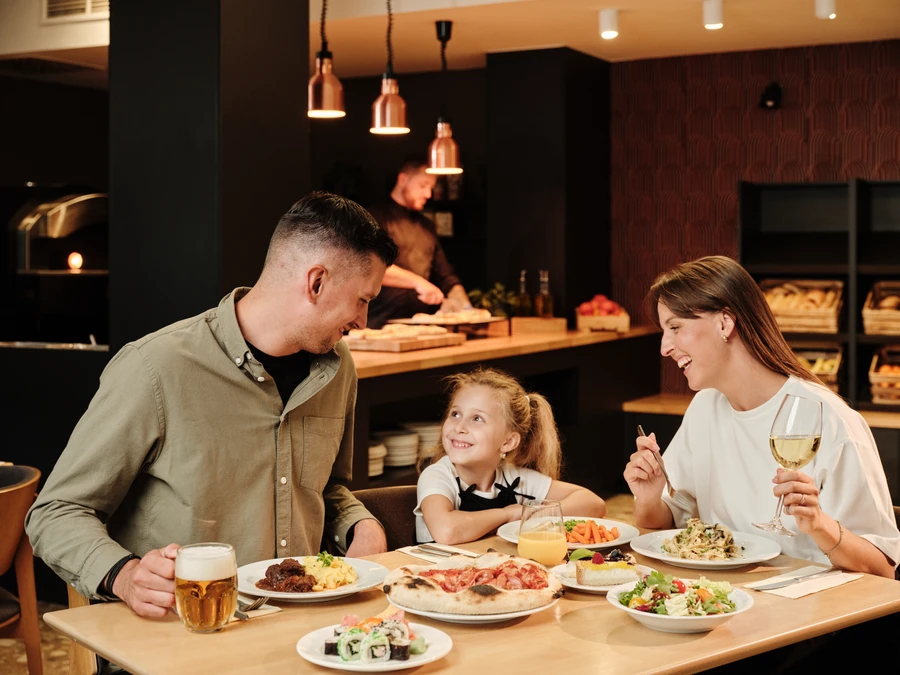 fb8f846d-8447-4ccd-8e12-26a409115b80