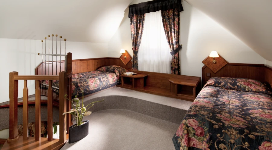 925ab0f6-dd24-4031-8994-f9ebcb51ac38 925ab0f6-dd24-4031-8994-f9ebcb51ac38