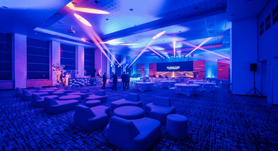 d240a1e7-c02b-4591-bf59-a5a97ccbff24 d240a1e7-c02b-4591-bf59-a5a97ccbff24