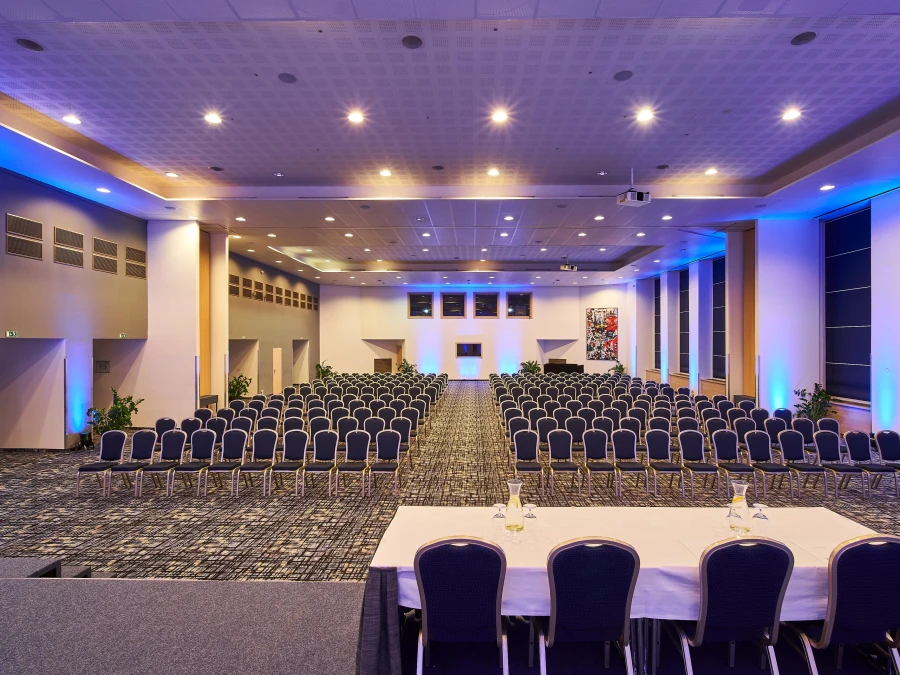 f815dcd6-a771-4f29-ae75-9cb1d5045ef4 f815dcd6-a771-4f29-ae75-9cb1d5045ef4