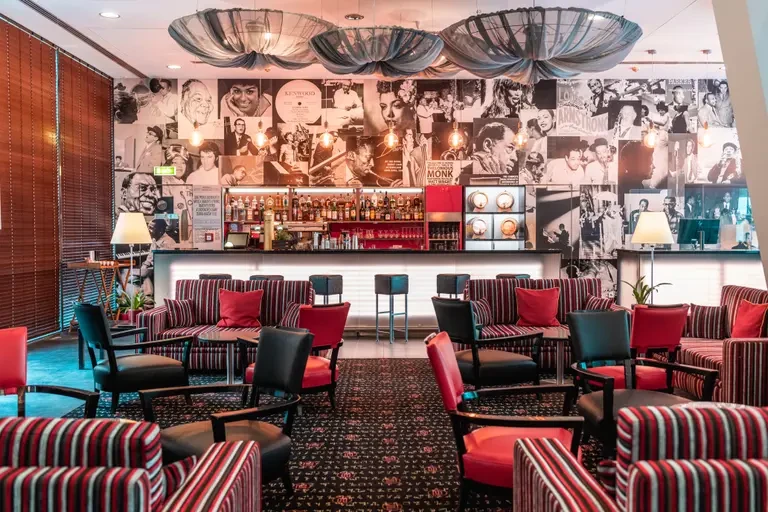 40e7079c-0204-46e7-88a0-3c98fb91201c 40e7079c-0204-46e7-88a0-3c98fb91201c