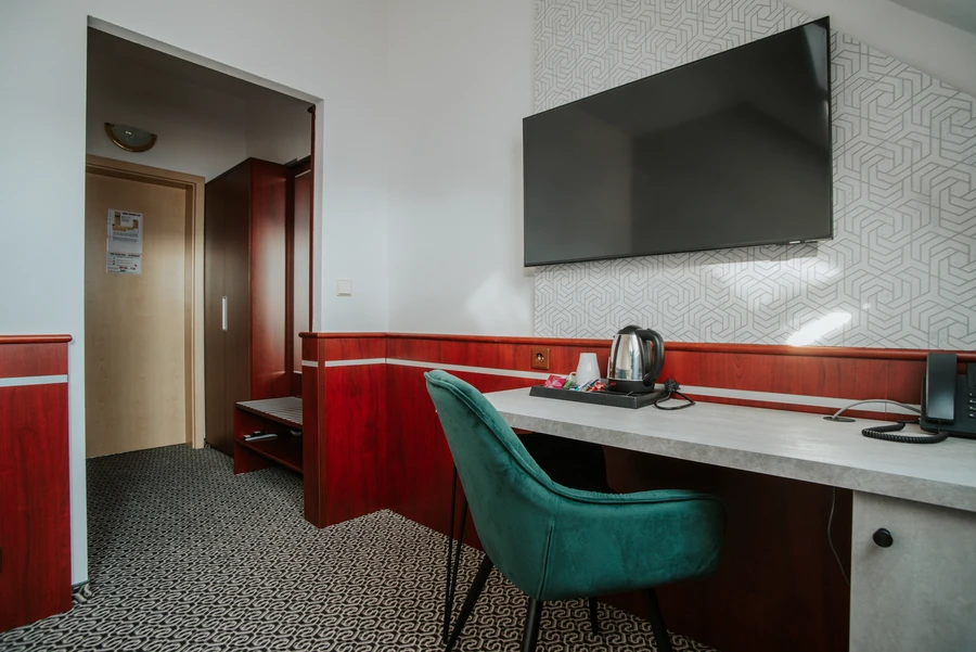 903df232-f38c-45f3-8d67-faf24a1df687