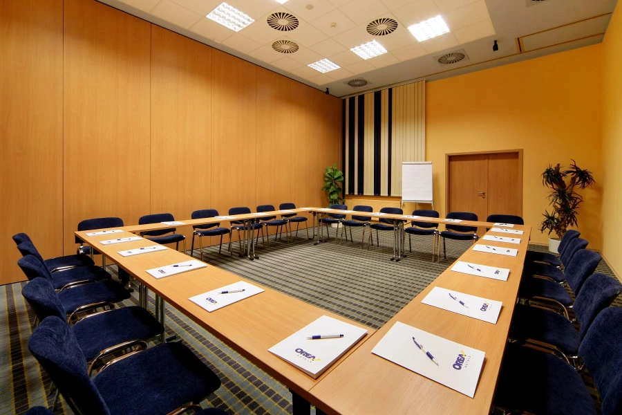 70cac7ad-6b64-4568-81c7-2b2408d0aec5 70cac7ad-6b64-4568-81c7-2b2408d0aec5