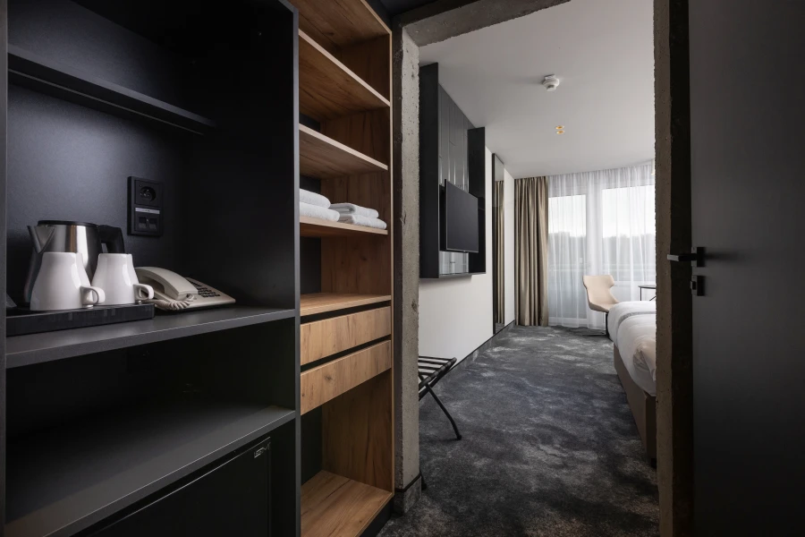 01cf8d14-3b6d-44e0-bdf8-77bbbc4c70b6 01cf8d14-3b6d-44e0-bdf8-77bbbc4c70b6