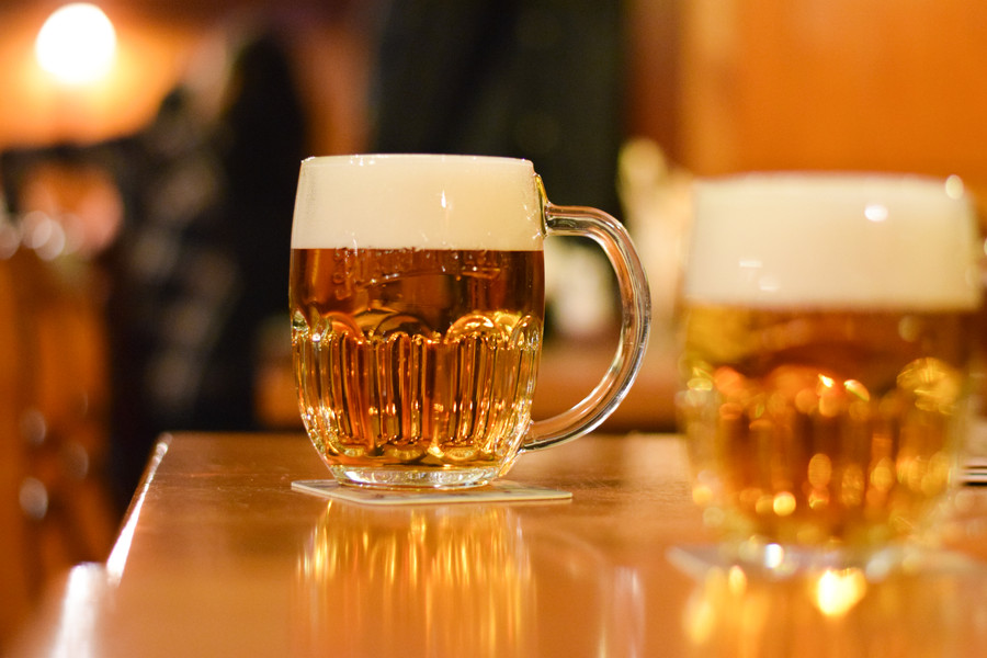 pivo_na_stole