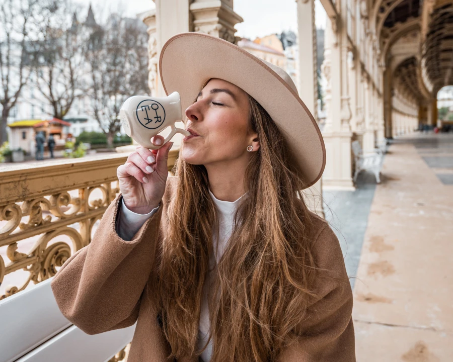 25b0e5a7-2d22-44d5-b158-9a0da58dfa1f 25b0e5a7-2d22-44d5-b158-9a0da58dfa1f