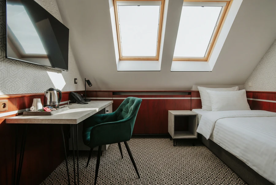 aedd5907-e504-46fc-979a-9825acc1b0f3