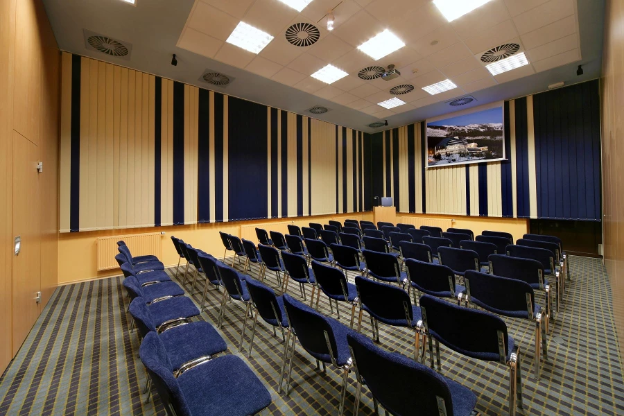 c6f6ba0c-35e9-44d7-bab7-1e1f1d009a63 c6f6ba0c-35e9-44d7-bab7-1e1f1d009a63