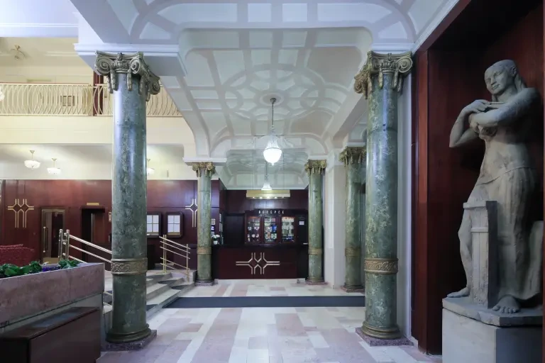 c2dfdff5-4b2c-4f6d-b27e-6176cebb12de c2dfdff5-4b2c-4f6d-b27e-6176cebb12de