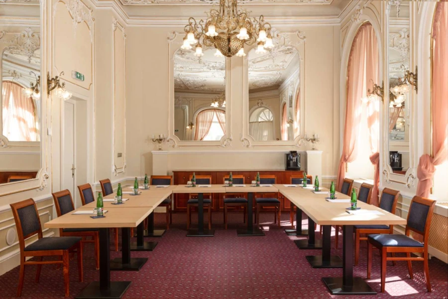 08b124fd-f94d-4084-a0bd-52844af2d93a 08b124fd-f94d-4084-a0bd-52844af2d93a