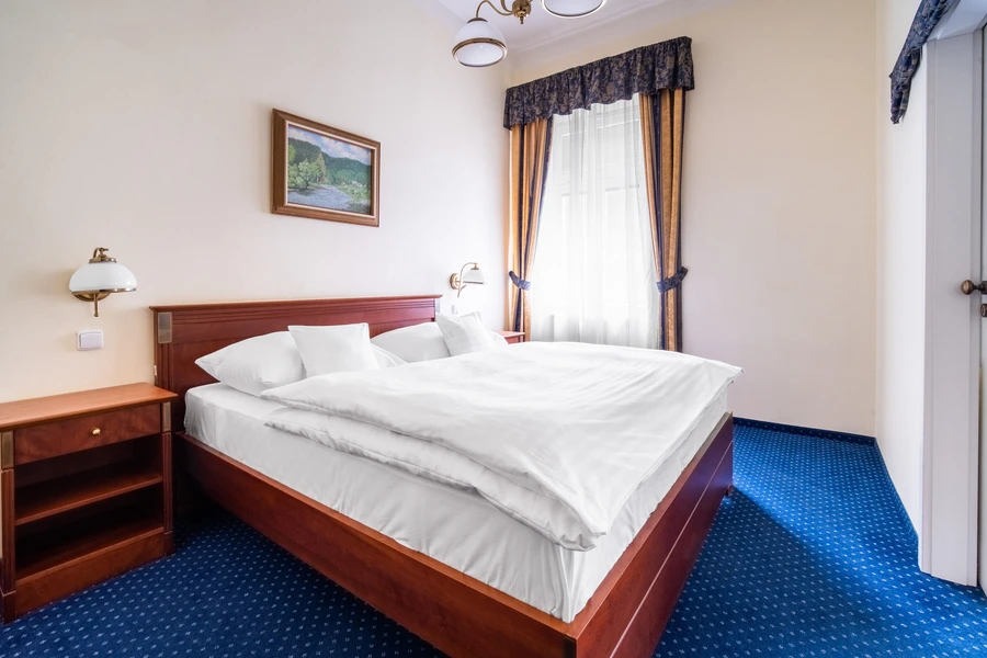 428488d4-f2fb-4c4b-8f08-5e8a70c0e8a7 428488d4-f2fb-4c4b-8f08-5e8a70c0e8a7