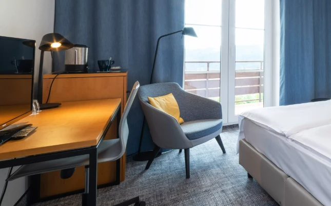 86c961c6-e804-4a04-b621-13590479ca2d 86c961c6-e804-4a04-b621-13590479ca2d