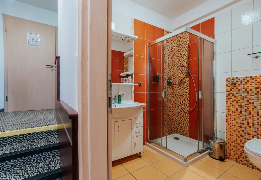 a4de7147-e0d8-485e-b015-e5e85fd55004