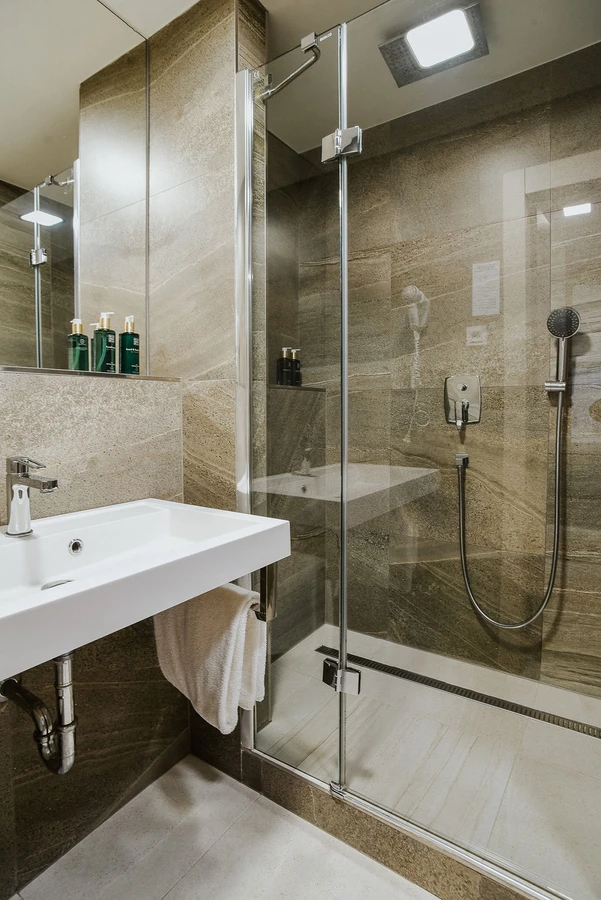 bb299a81-a728-4c4b-8f3d-a4aa55557b7f bb299a81-a728-4c4b-8f3d-a4aa55557b7f