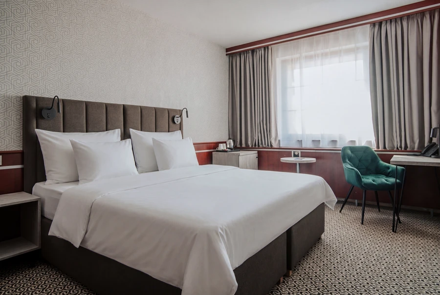 e82be11b-4b2e-413a-ad5e-6d680c8b8144