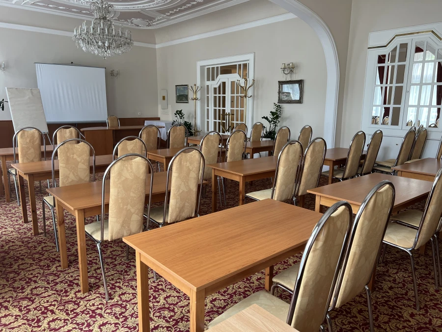 377bab80-ce7c-42c5-919a-8b2279cb96ee 377bab80-ce7c-42c5-919a-8b2279cb96ee