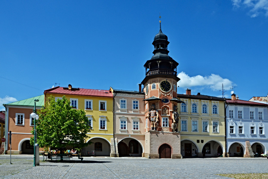 Hostinne_shutterstock_1641932524
