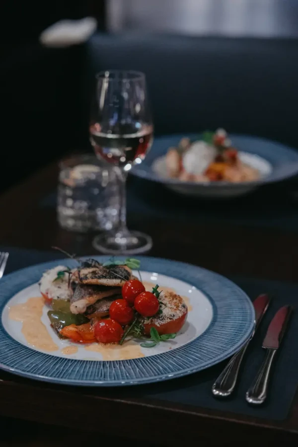 e35ab2de-1b6b-44fb-91d6-9e6cc6e47f15 e35ab2de-1b6b-44fb-91d6-9e6cc6e47f15