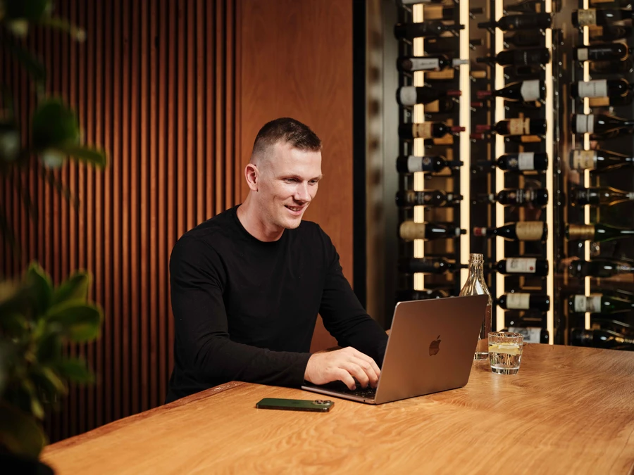 4aefd034-9bff-40b1-89f6-c708baaf2ebf