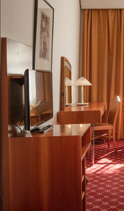 9d74e081-9edb-4329-8278-e99840eb98fc 9d74e081-9edb-4329-8278-e99840eb98fc