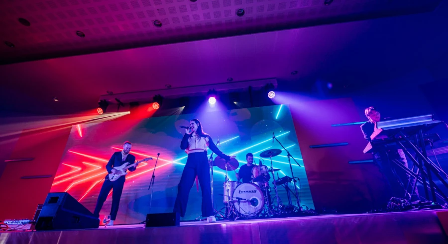 c4bbf242-56b0-4c42-8201-eebbed017942 c4bbf242-56b0-4c42-8201-eebbed017942