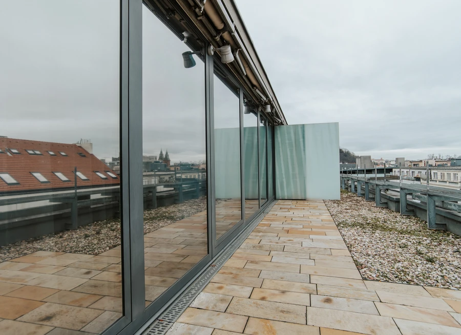 57414_SU24_Royal Rooftop Apartment_4
